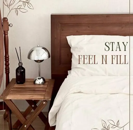 Feel N Fill, Station Appartement
